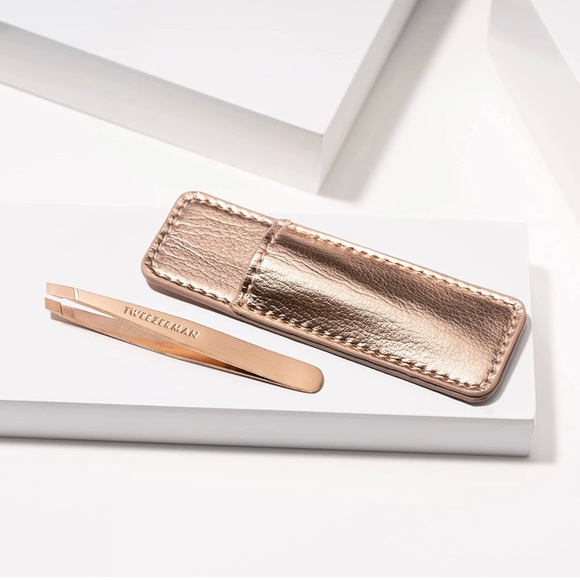 Tweezerman Rose Gold Mini Slant Tweezer with Case - Picture 2 of 3